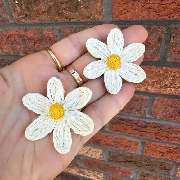 Lalita Daisy Sky Boho Raffia Flower Earrings - Picture 5 of 11